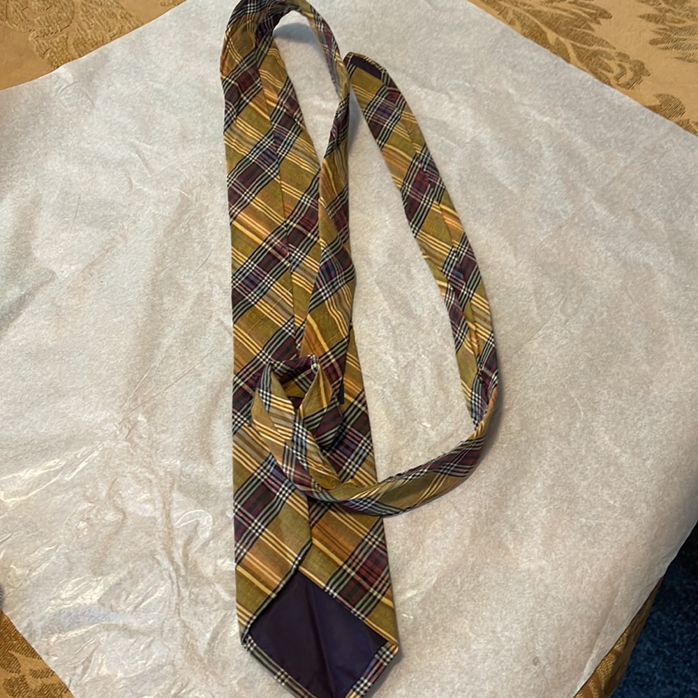 Used tie - Picture 6 of 7